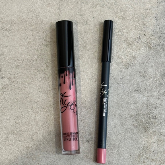 NEW Kylie Jenner Cosmetics Matte Lip Kit HIGH MAINTENANCE - Picture 7 of 11